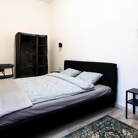 Devai With Free Netflix Near The Westend City Center Apartament Budapeszt