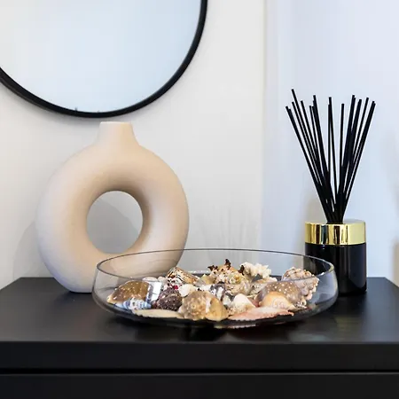 Devai With Free Netflix Near The Westend City Center Apartament