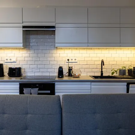 Devai With Free Netflix Near The Westend City Center Apartament Budapeszt
